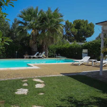 Villa Arisa With Pool Selva Di Fasano Exterior photo